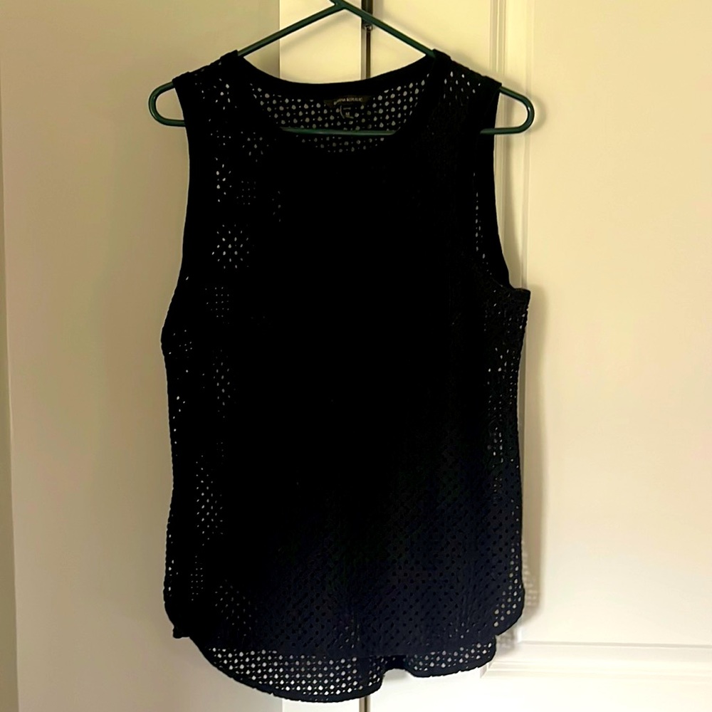 Eyelit tank